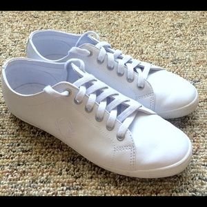 White Fred Perry Sneakers